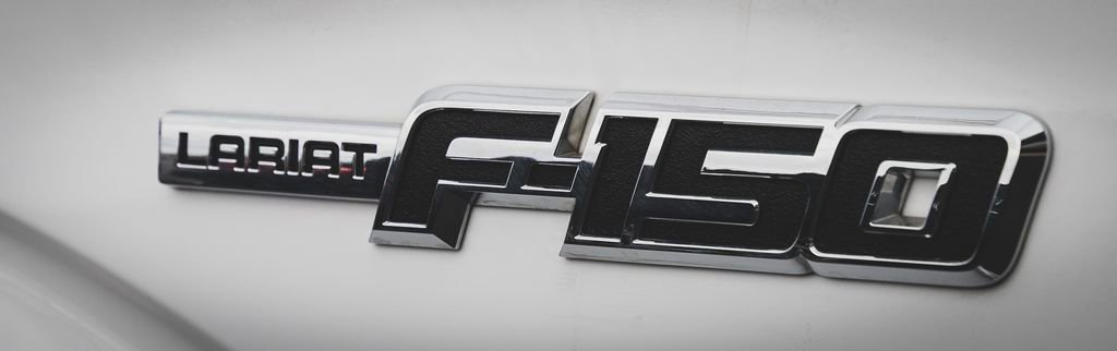 Used 2012 Ford F150 Lariat w/ Lariat Chrome Pkg image 19