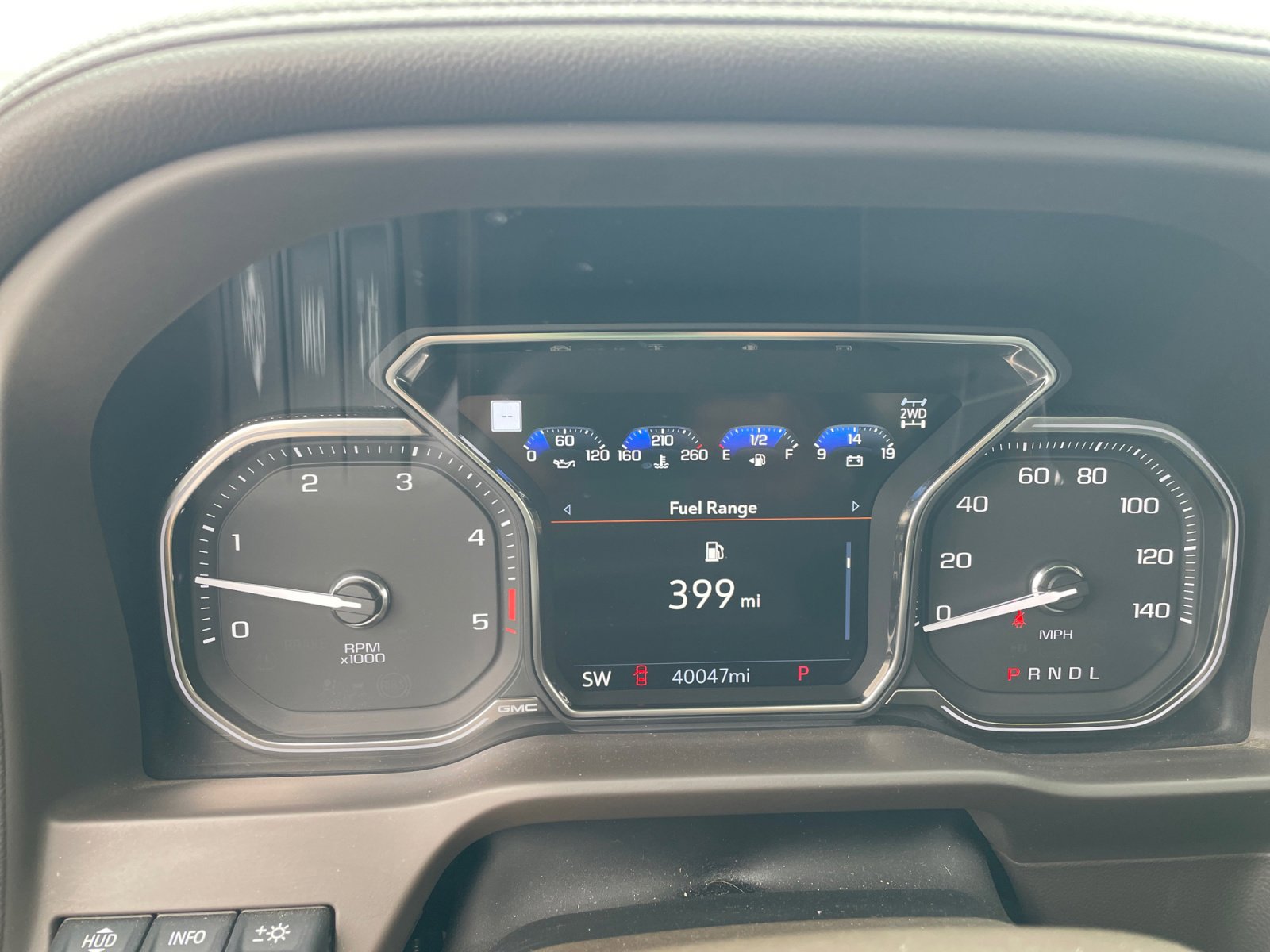 Used 2021 GMC Sierra 2500 Denali w/ Denali Ultimate Package image 10