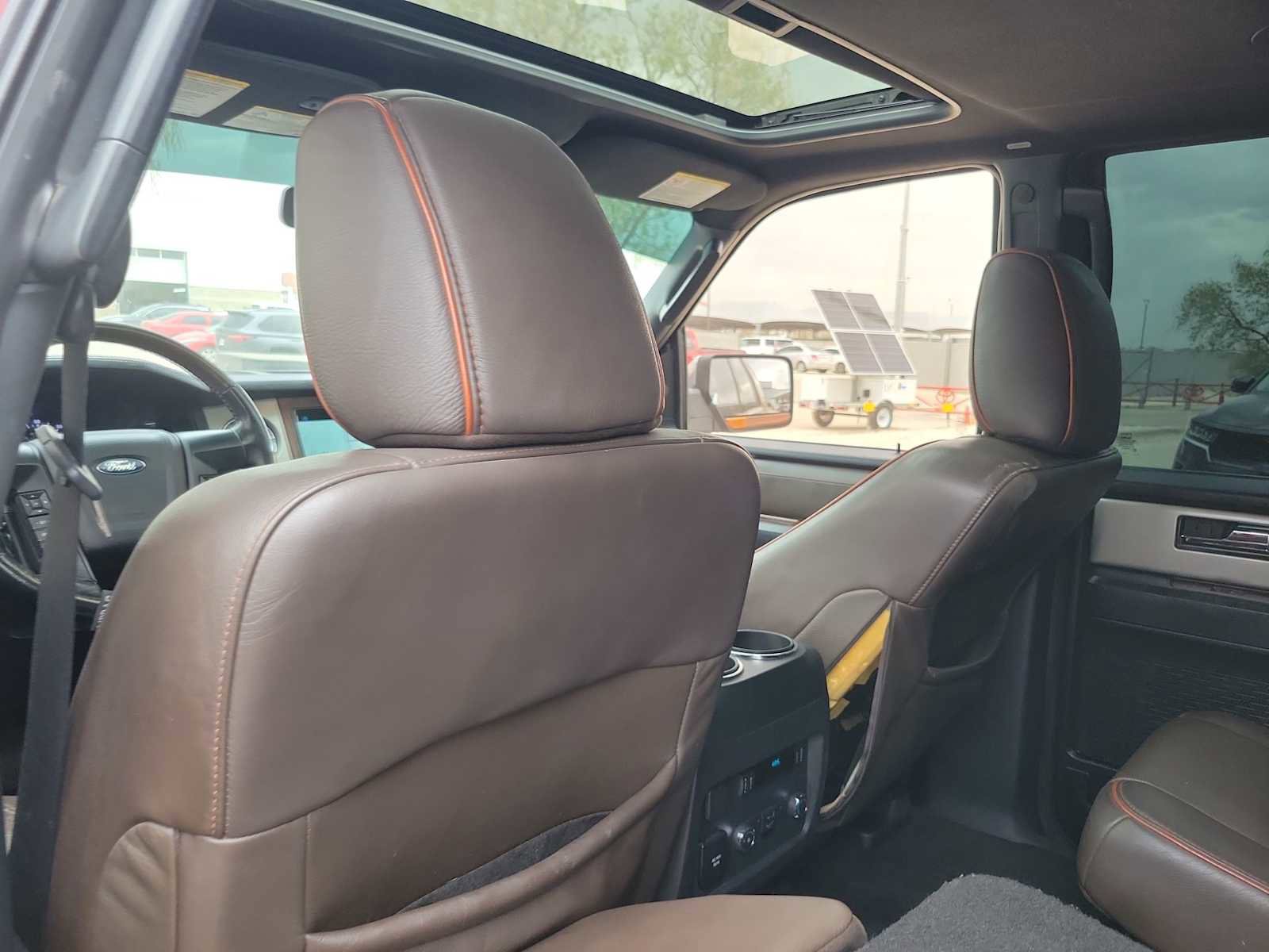 Used 2016 Ford Expedition King Ranch image 16