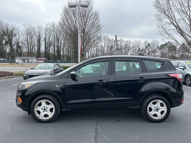 Used 2018 Ford Escape S image 10