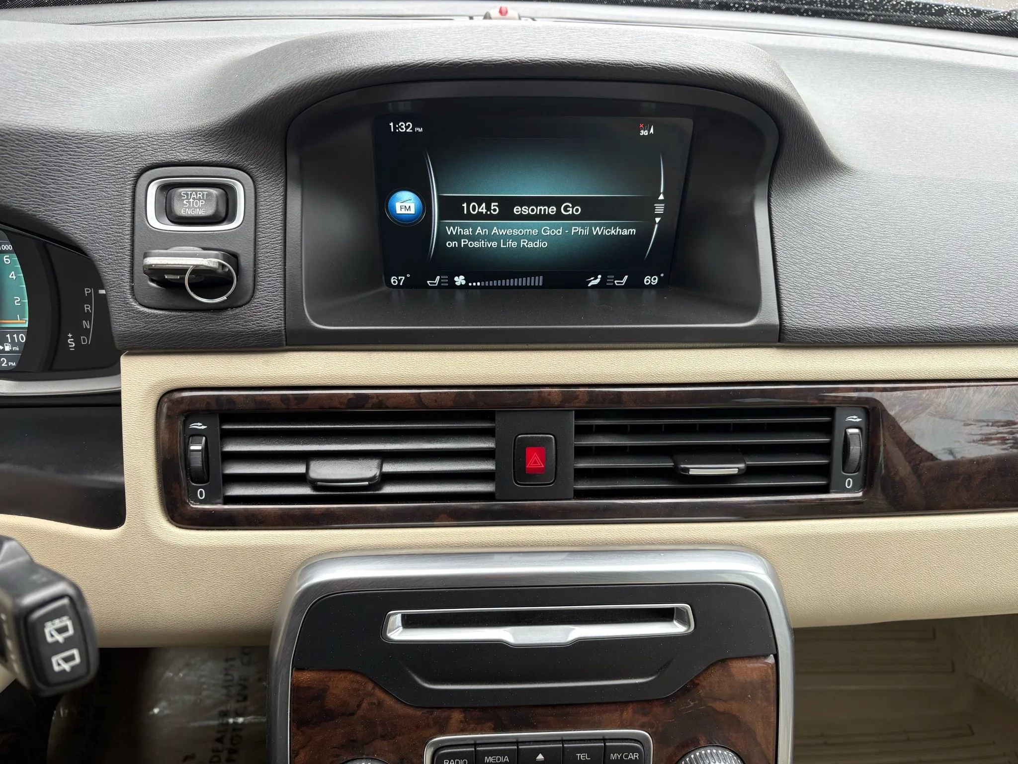 Used 2015 Volvo XC70 3.2 Premier image 17