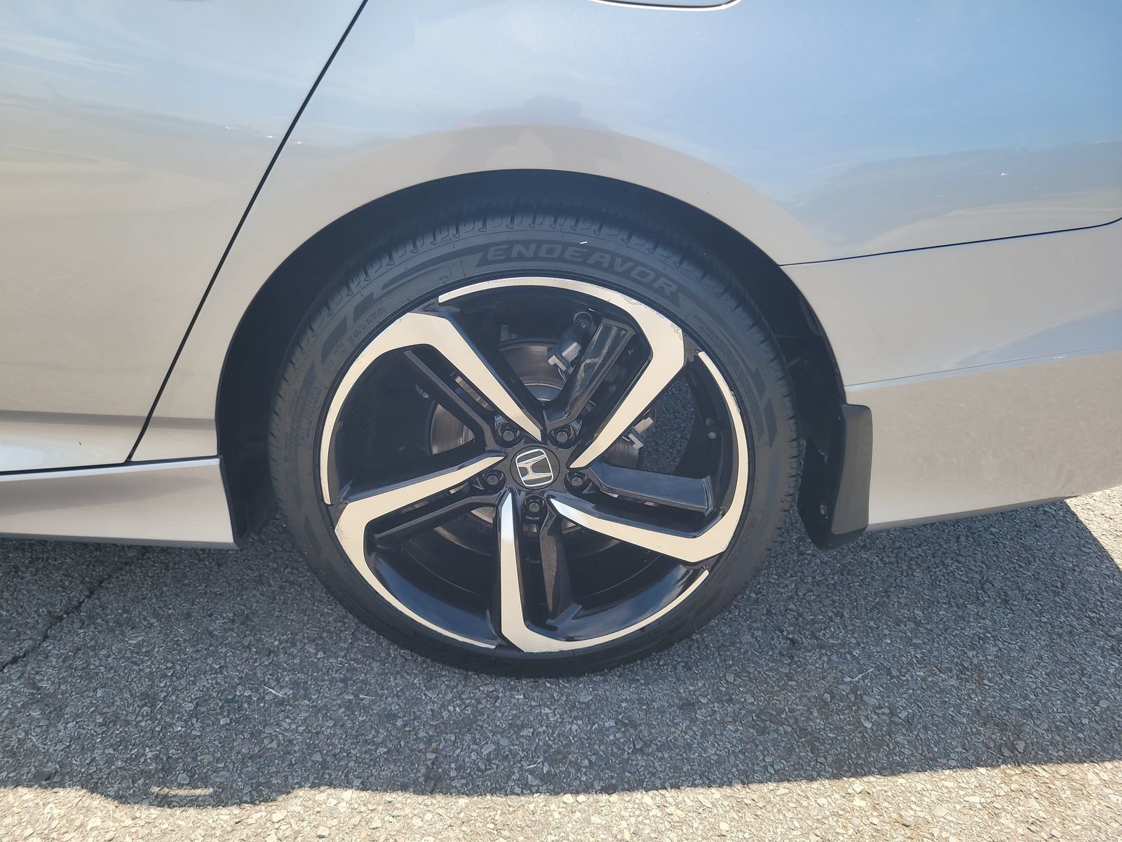 Used 2020 Honda Accord Sport image 7