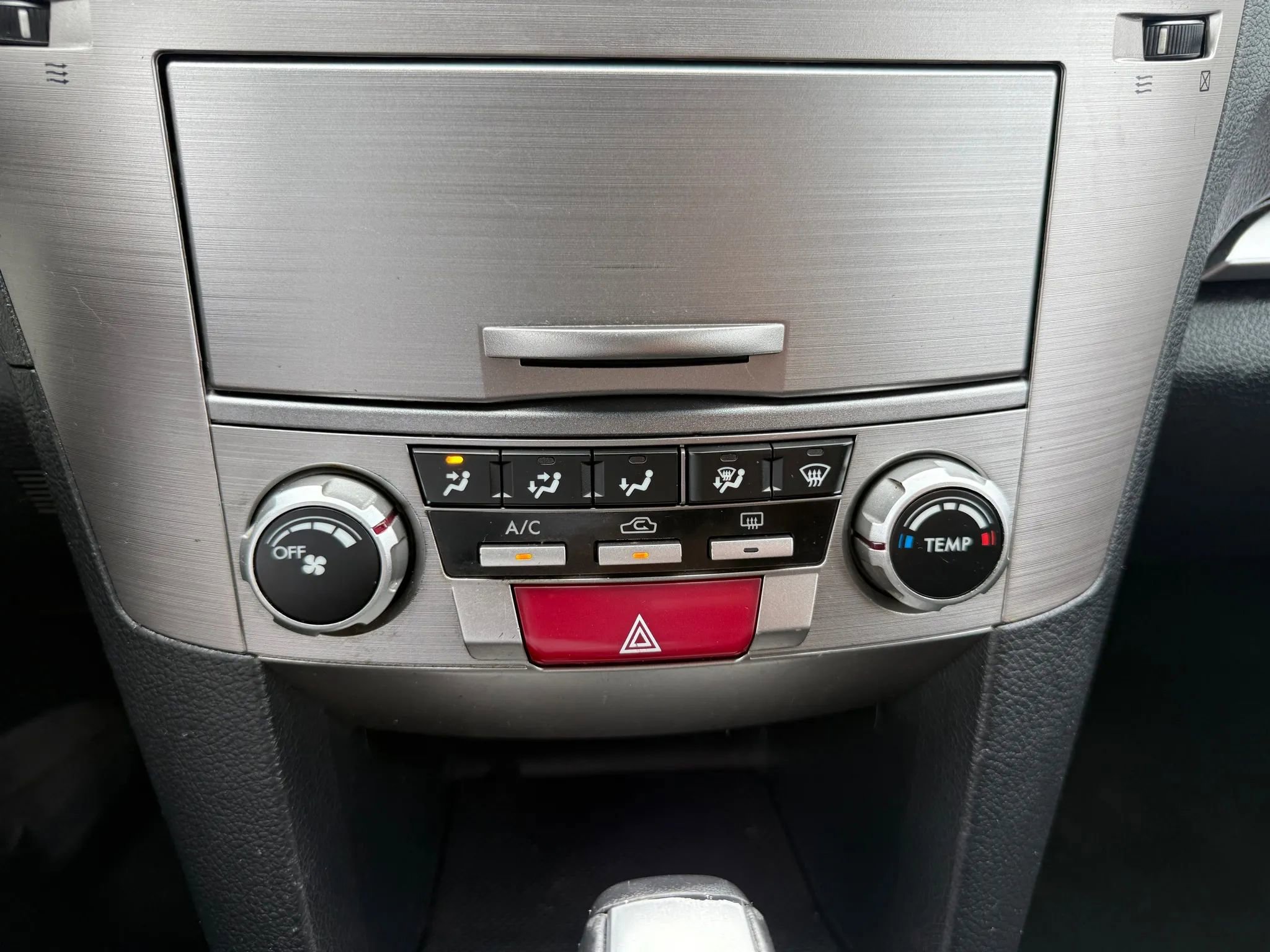 Used 2014 Subaru Outback 2.5i Premium image 17