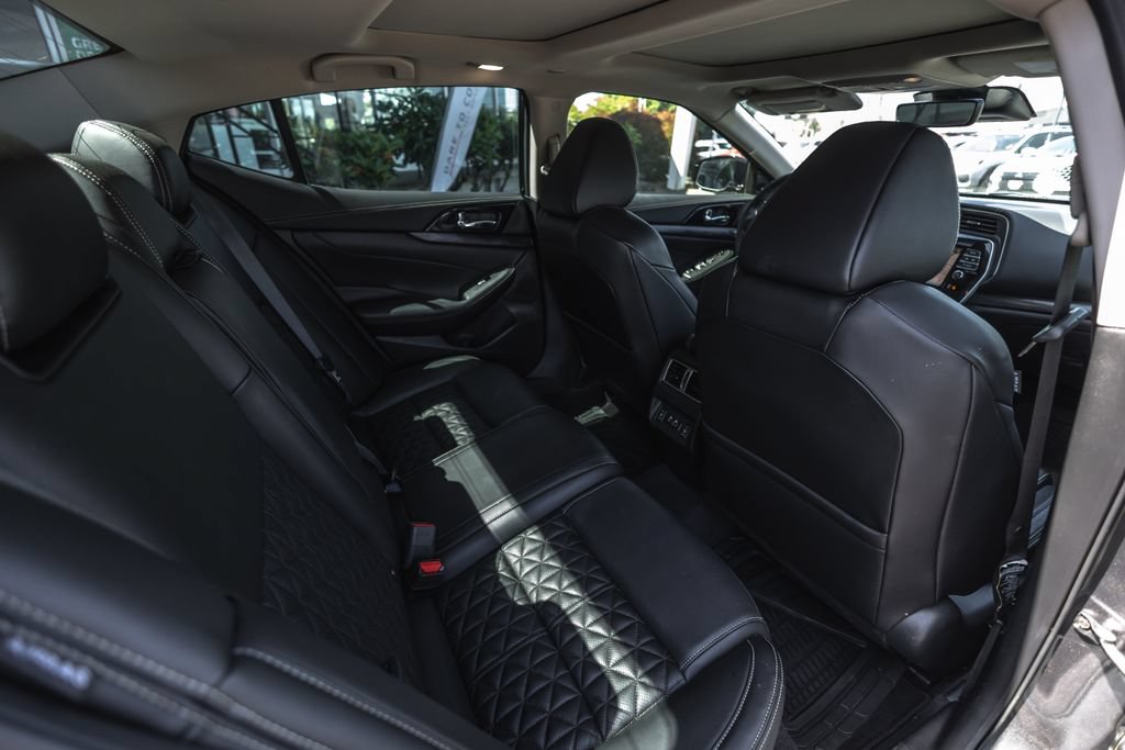 Used 2023 Nissan Maxima Platinum FWD image 27