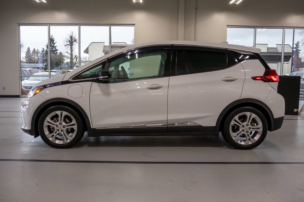 Used 2017 Chevrolet Bolt LT image 10