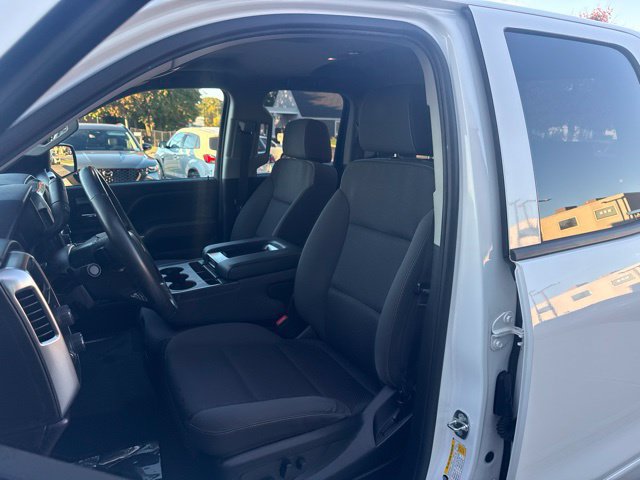 Used 2018 Chevrolet Silverado 1500 LT w/ All Star Edition AWD/4WD image 13