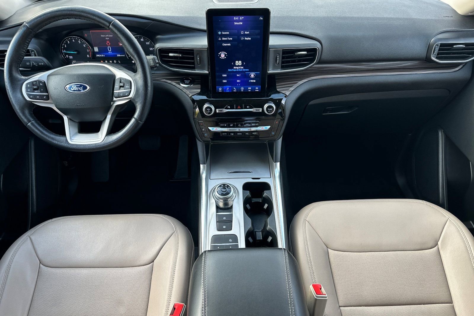 Used 2023 Ford Explorer Limited w/ Limited Technology Package image 14