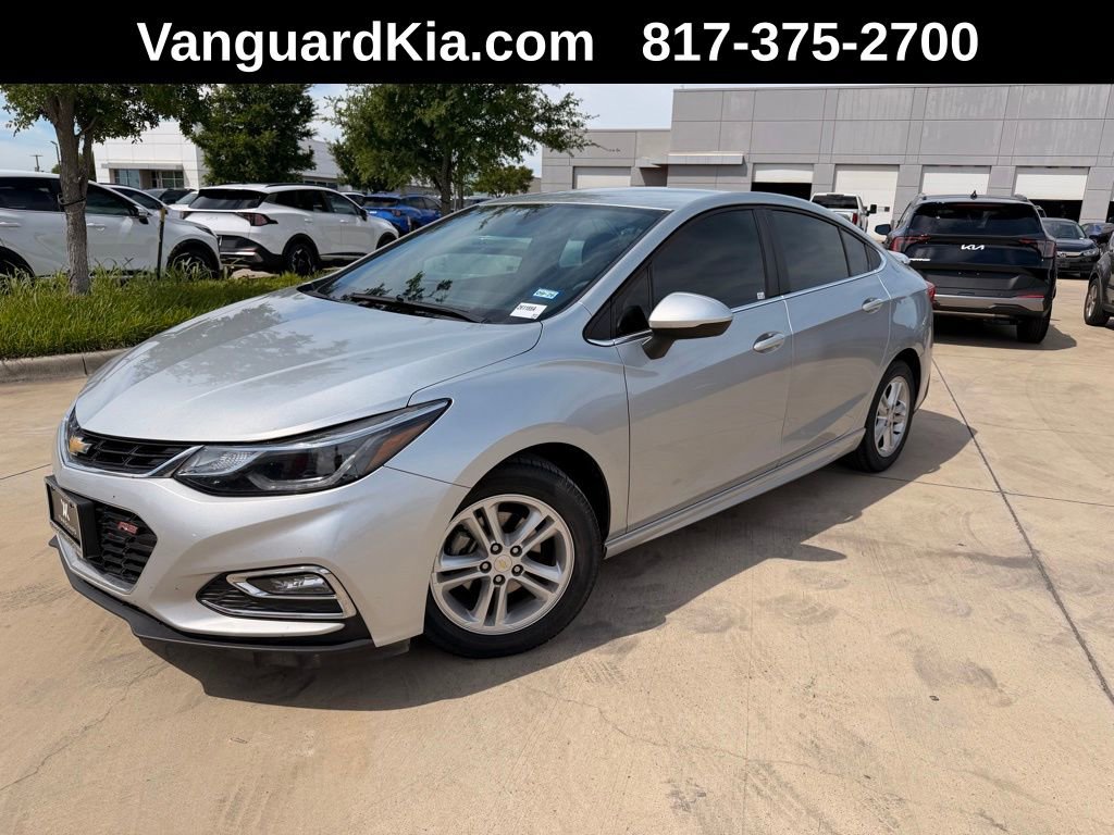 Used 2017 Chevrolet Cruze LT w/ Convenience Package image 1