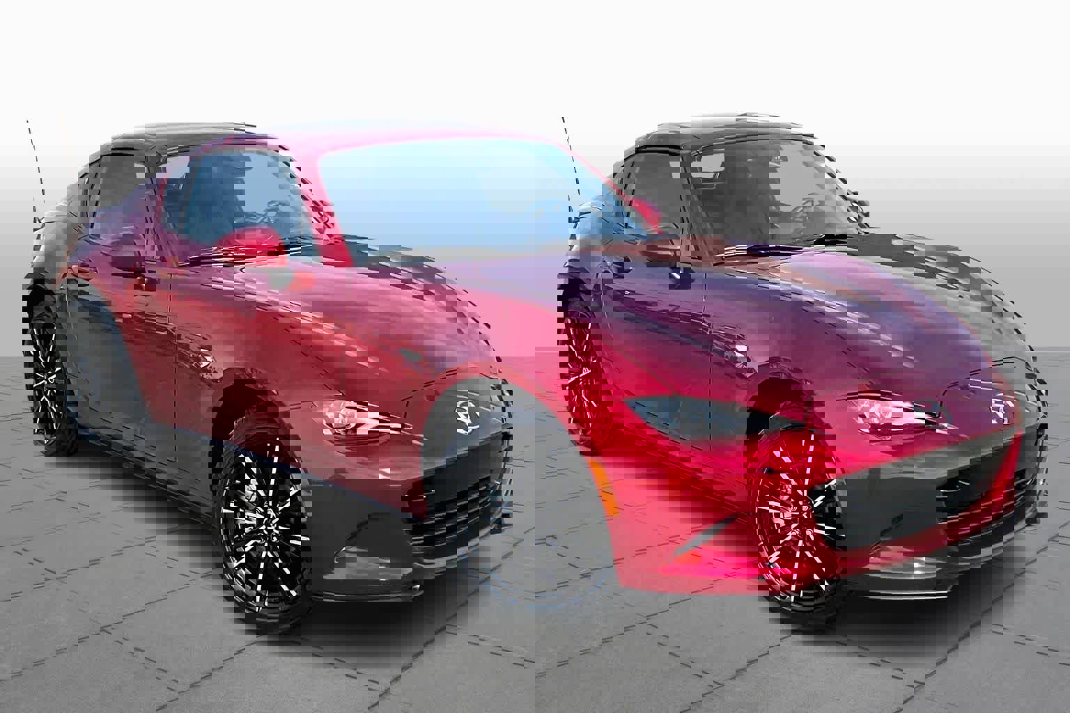 Used 2024 MAZDA MX-5 Miata RF Grand Touring image 2