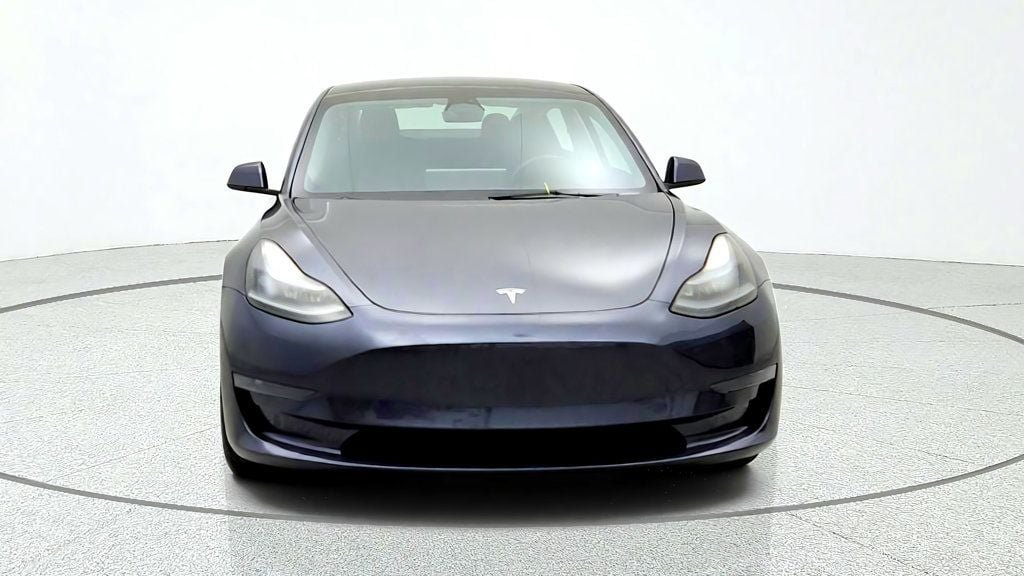 Used 2023 Tesla Model 3 Standard Range RWD image 2
