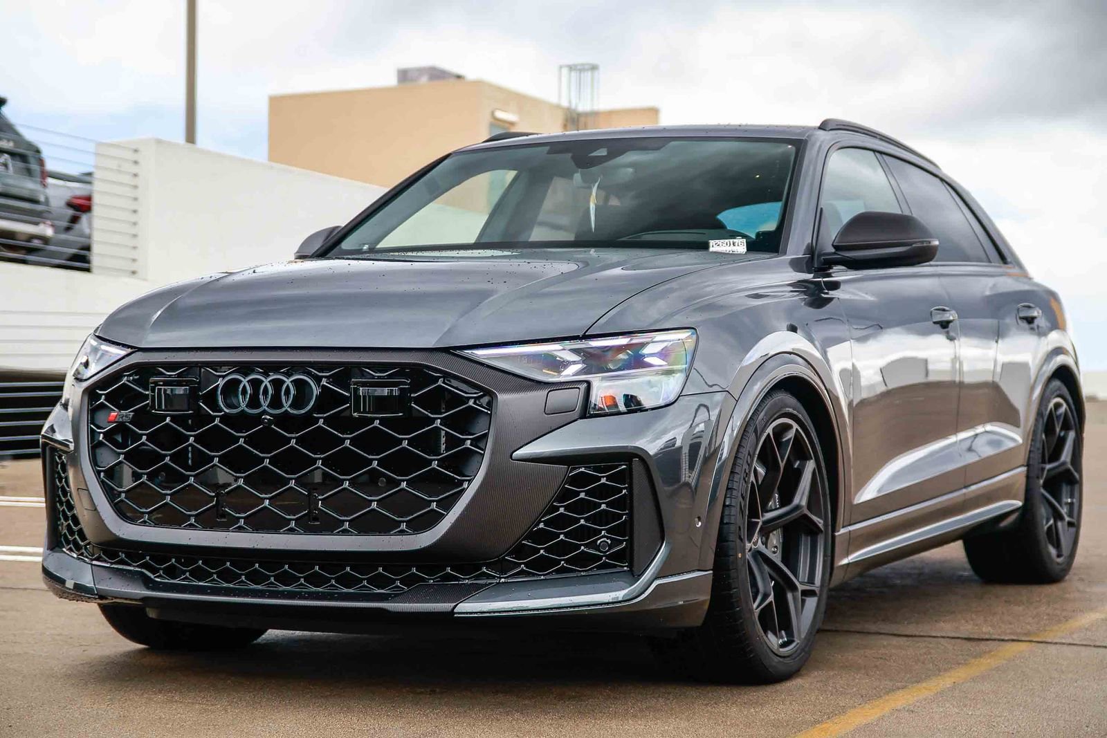 New 2026 Audi RS Q8 performance image 3