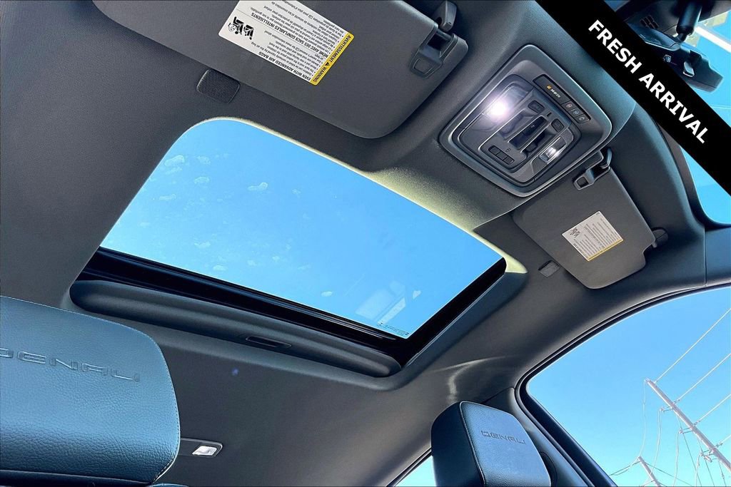 Used 2021 GMC Sierra 1500 Denali w/ Denali Ultimate Package image 27