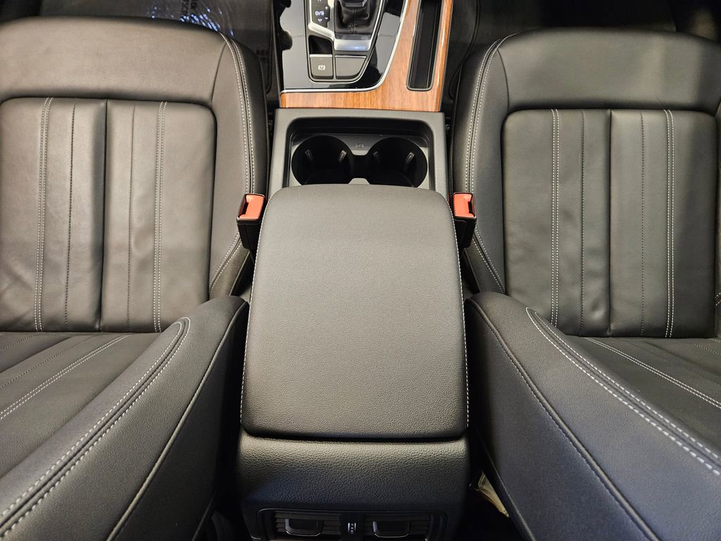 Used 2023 Audi Q5 2.0T Premium w/ Convenience Package image 20