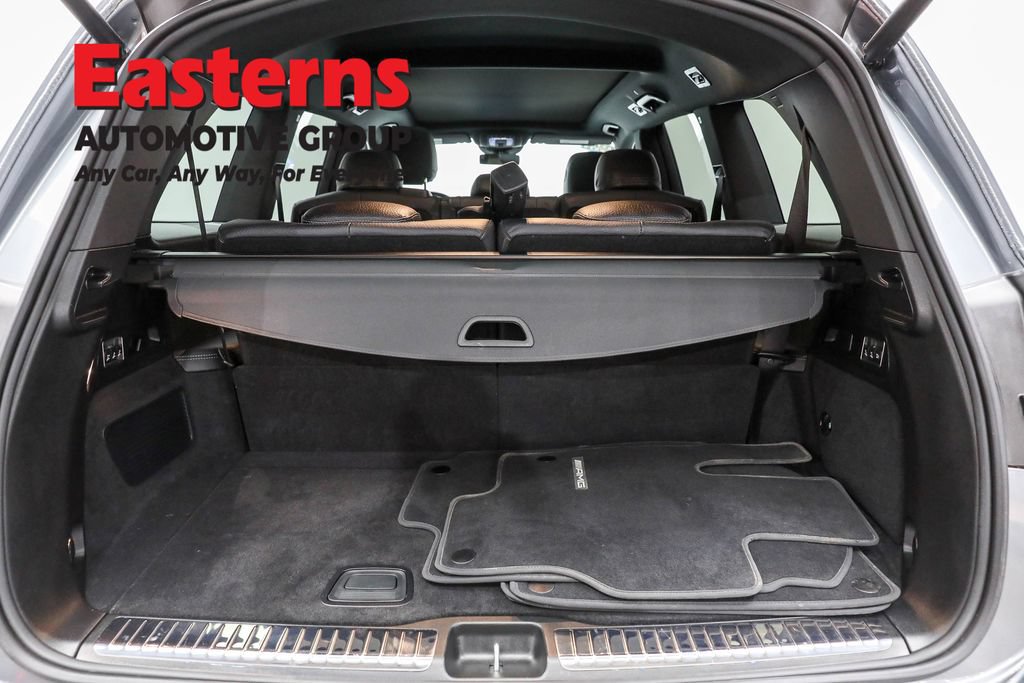 Used 2024 Mercedes-Benz GLS 450 4MATIC w/ AMG Line Exterior image 9