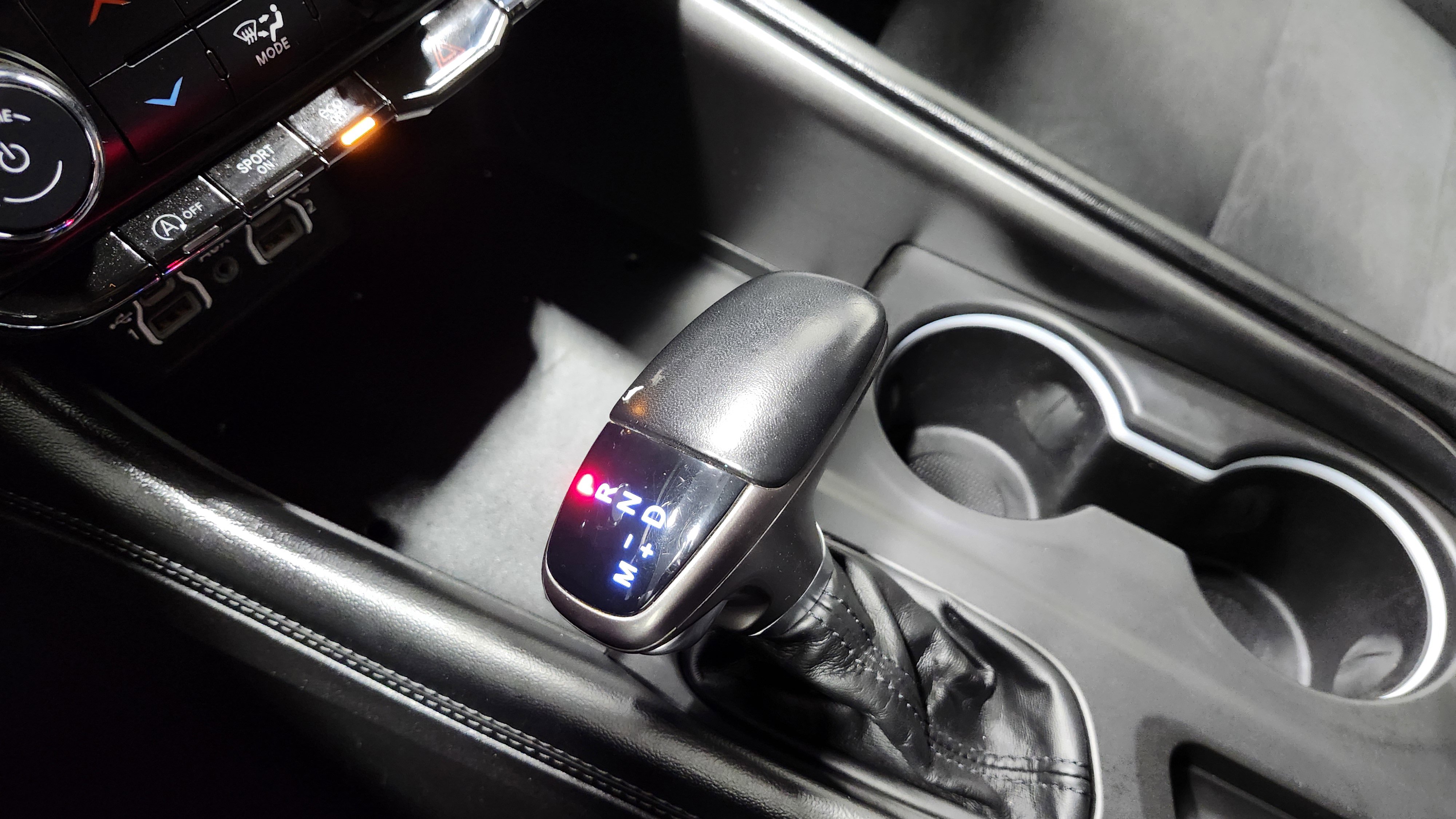 Used 2022 Dodge Durango SXT w/ Blacktop Package image 32