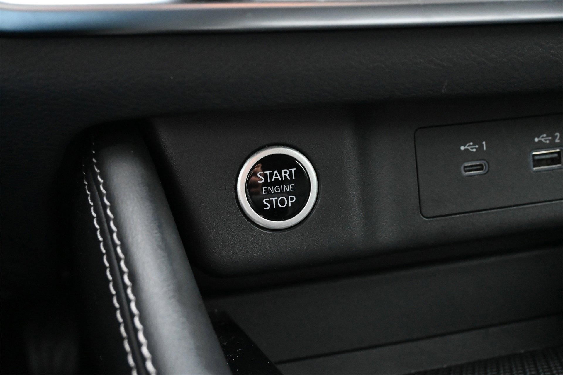 Used 2023 Nissan Rogue SL w/ SL Premium Package image 15