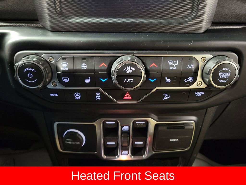 Used 2019 Jeep Wrangler Unlimited Sahara w/ LED Lighting Group image 17