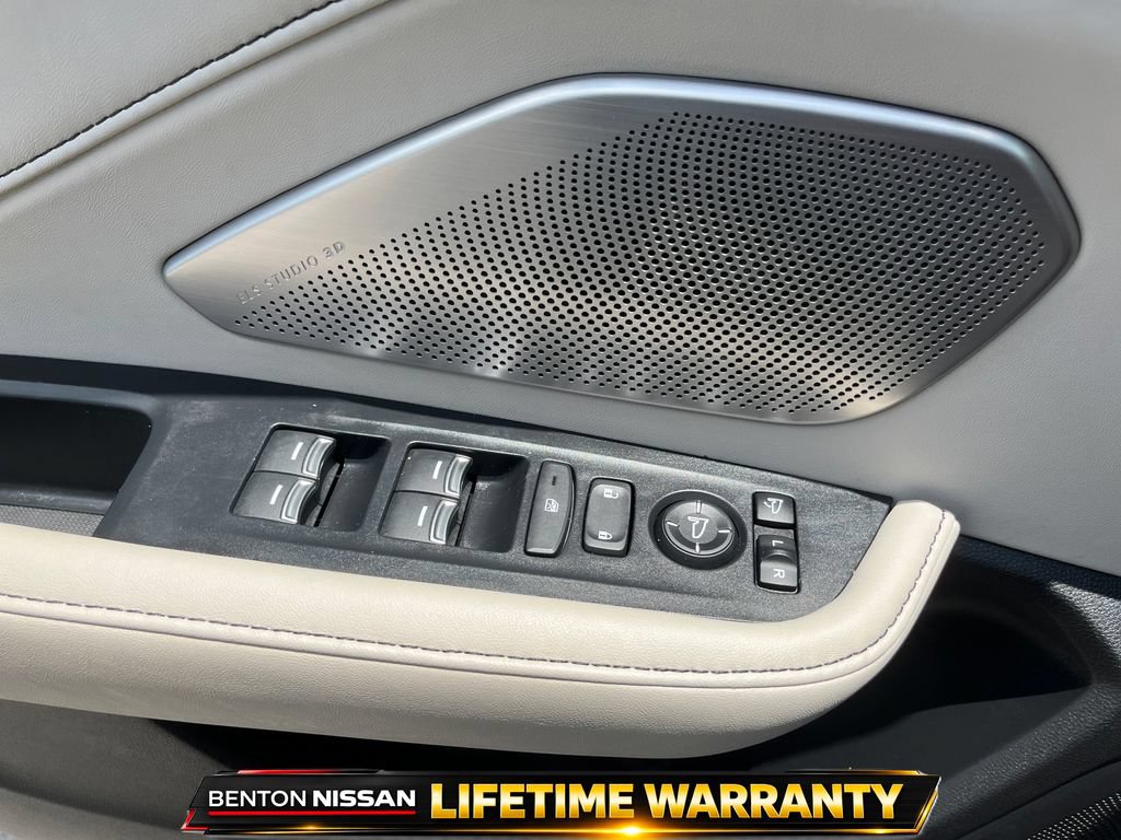 Used 2025 Acura RDX SH-AWD w/ Advance Package image 12