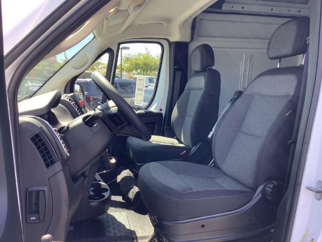 New 2026 RAM ProMaster 2500 w/ Quick Order Package 22G SLT FWD image 8