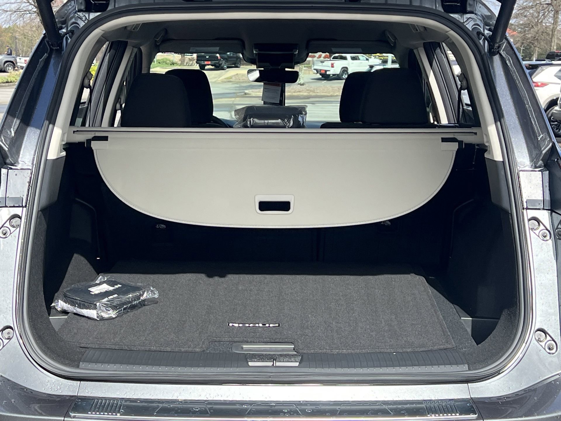 New 2026 Nissan Rogue SV FWD image 20