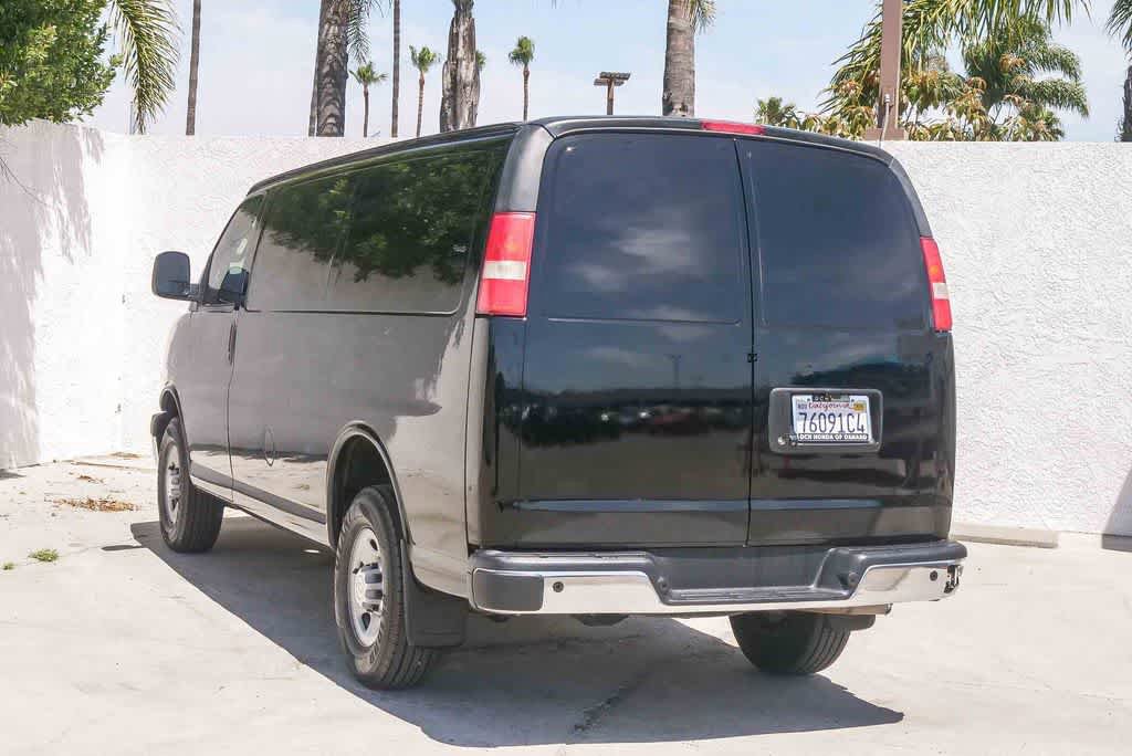 Used 2018 Chevrolet Express 2500 w/ Driver Convenience Package image 9