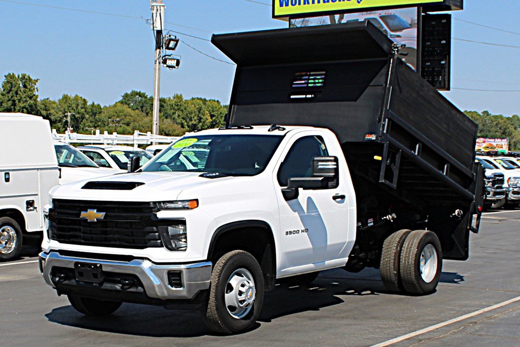 Used 2024 Chevrolet Silverado 3500 W/T w/ WT Convenience Package AWD/4WD image 6