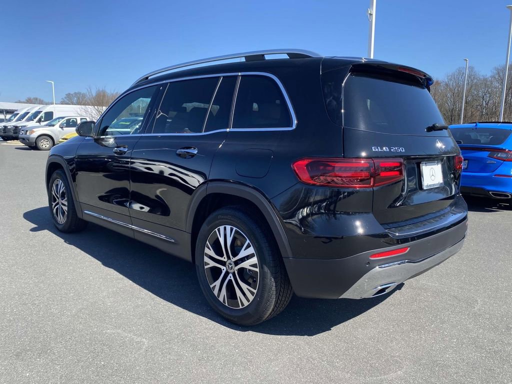 Certified 2025 Mercedes-Benz GLB 250 image 7