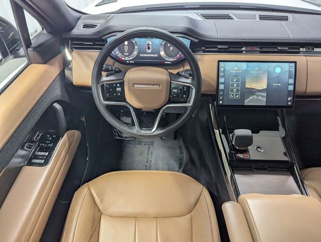 Used 2024 Land Rover Range Rover Sport SE AWD/4WD image 7