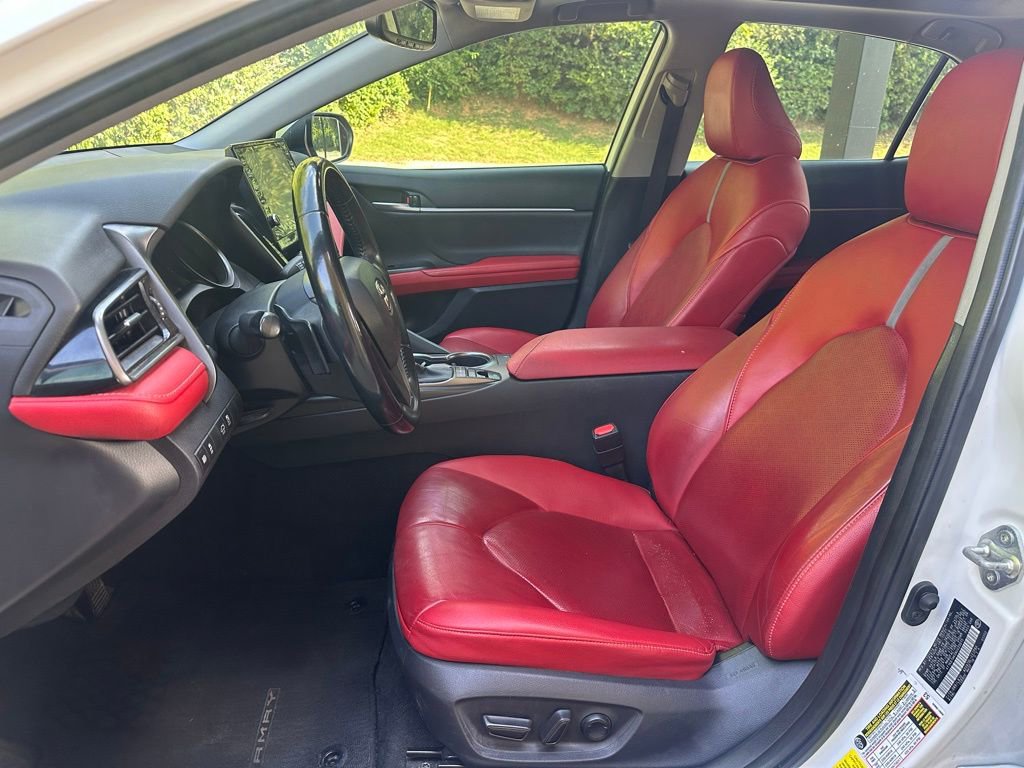 Used 2022 Toyota Camry XSE image 7