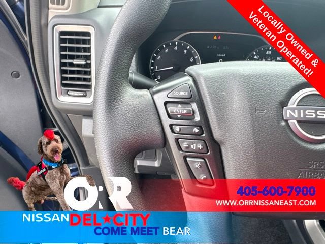 Used 2023 Nissan Frontier SV w/ Tow Package AWD/4WD image 18
