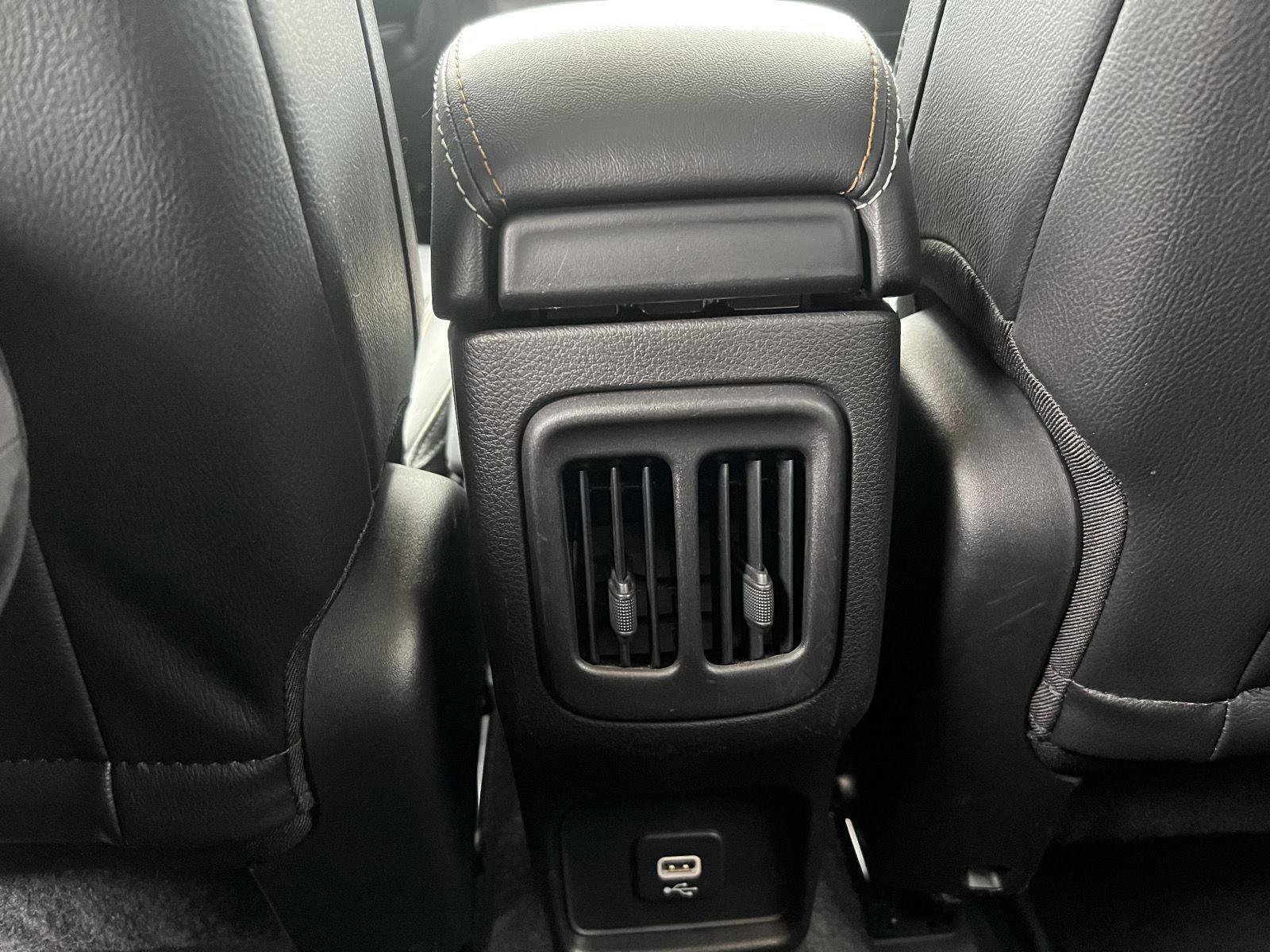 Used 2020 Jeep Compass Latitude image 30