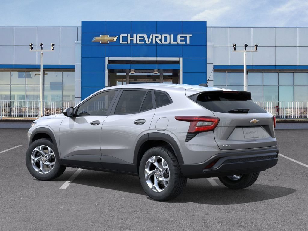New 2026 Chevrolet Trax LS w/ LS Convenience Package FWD image 3