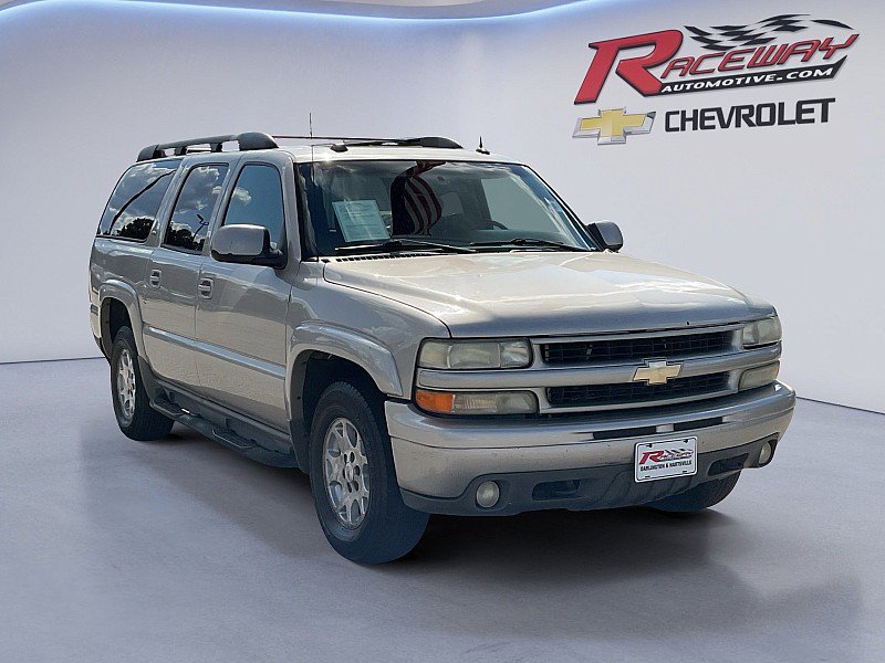 Used 2005 Chevrolet Suburban Z71 w/ Preferred Equipment Group AWD/4WD image 7