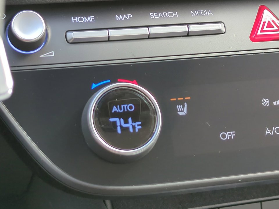 New 2026 Hyundai Sonata SEL FWD image 22