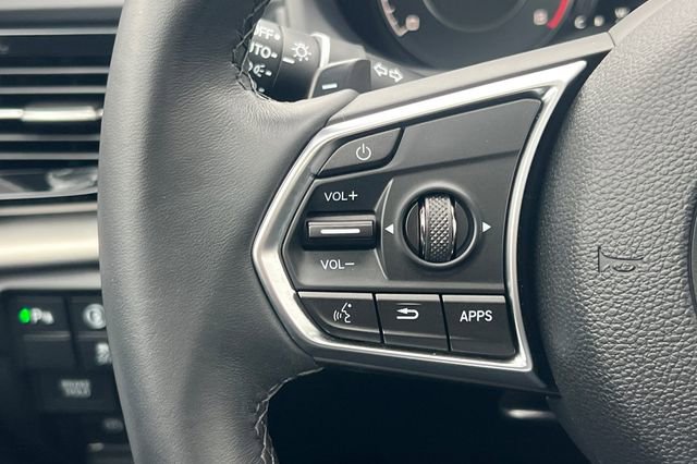 Certified 2025 Acura RDX w/ Technology Package image 29