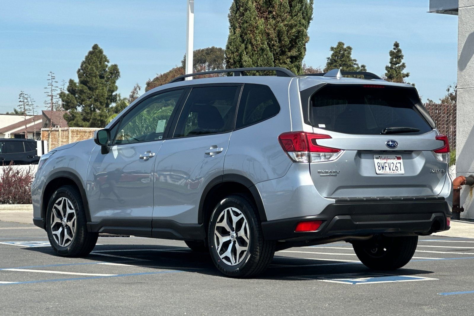 Used 2021 Subaru Forester Premium w/ Popular Package #1 image 6