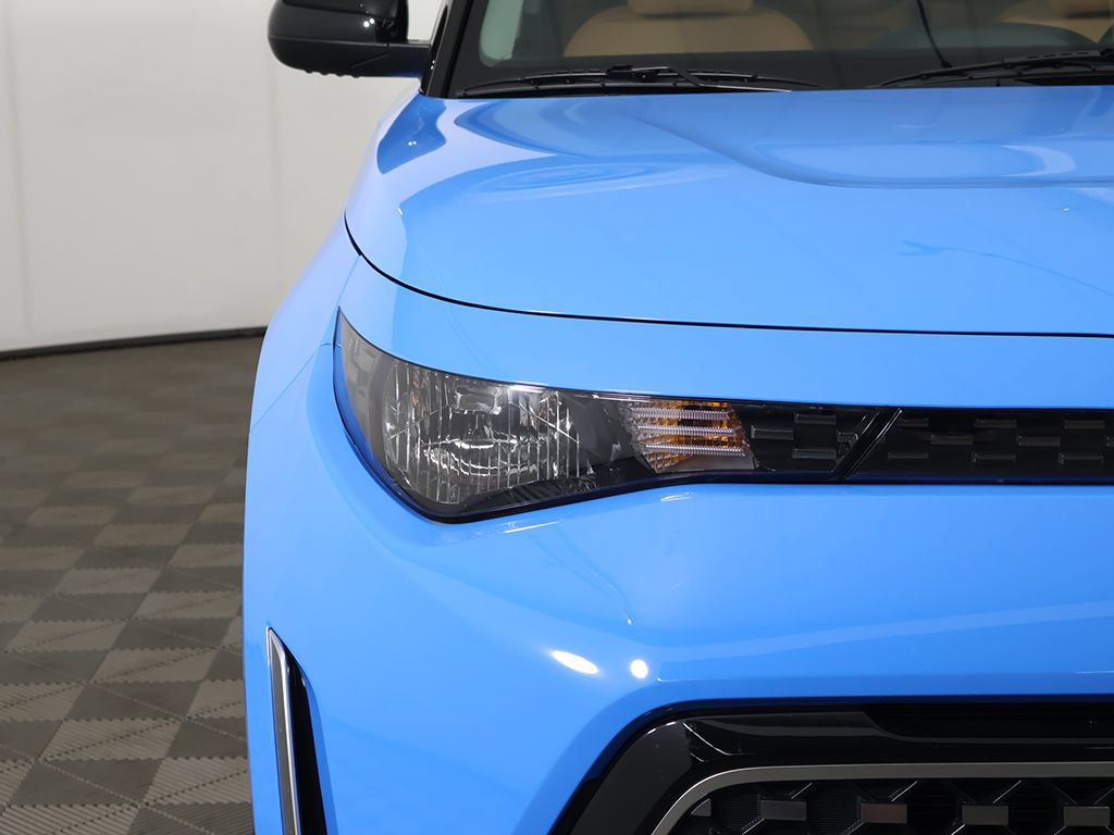 Used 2025 Kia Soul EX FWD image 14