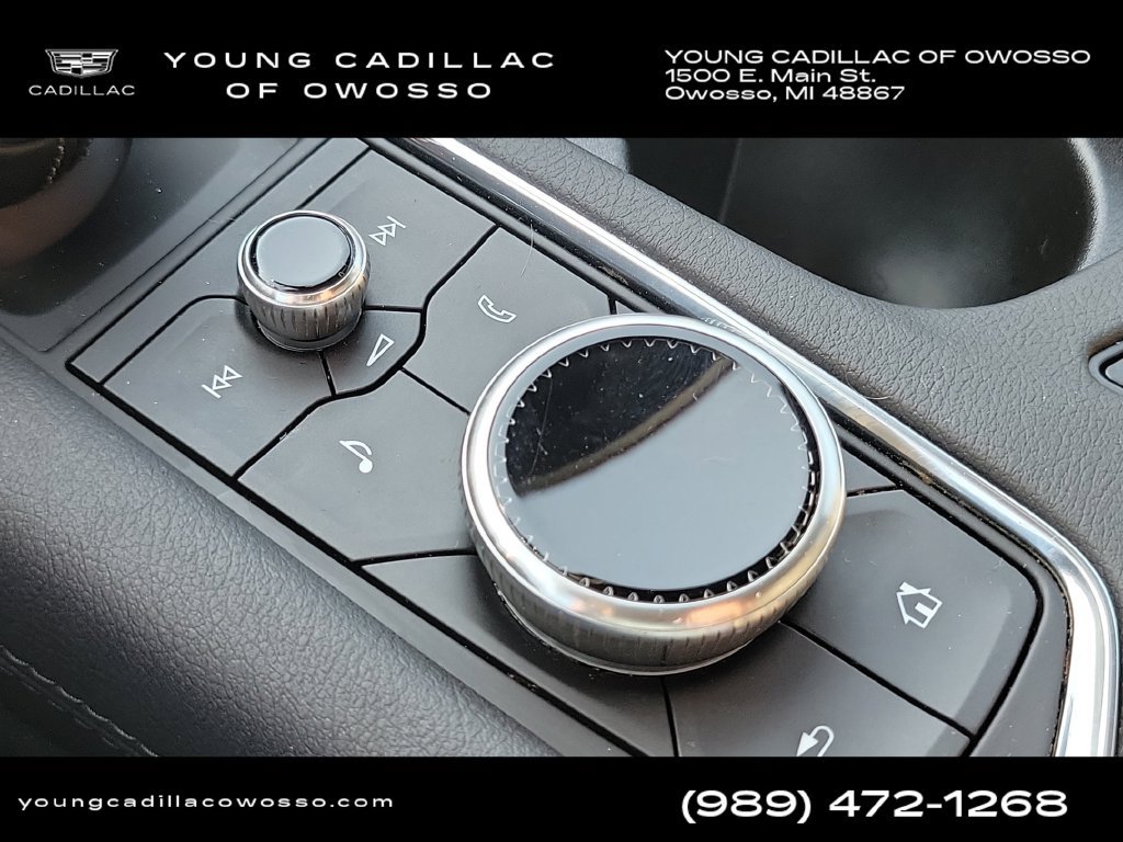 Certified 2025 Cadillac XT6 Luxury FWD image 24