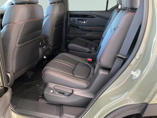 New 2026 Honda Pilot TrailSport image 21