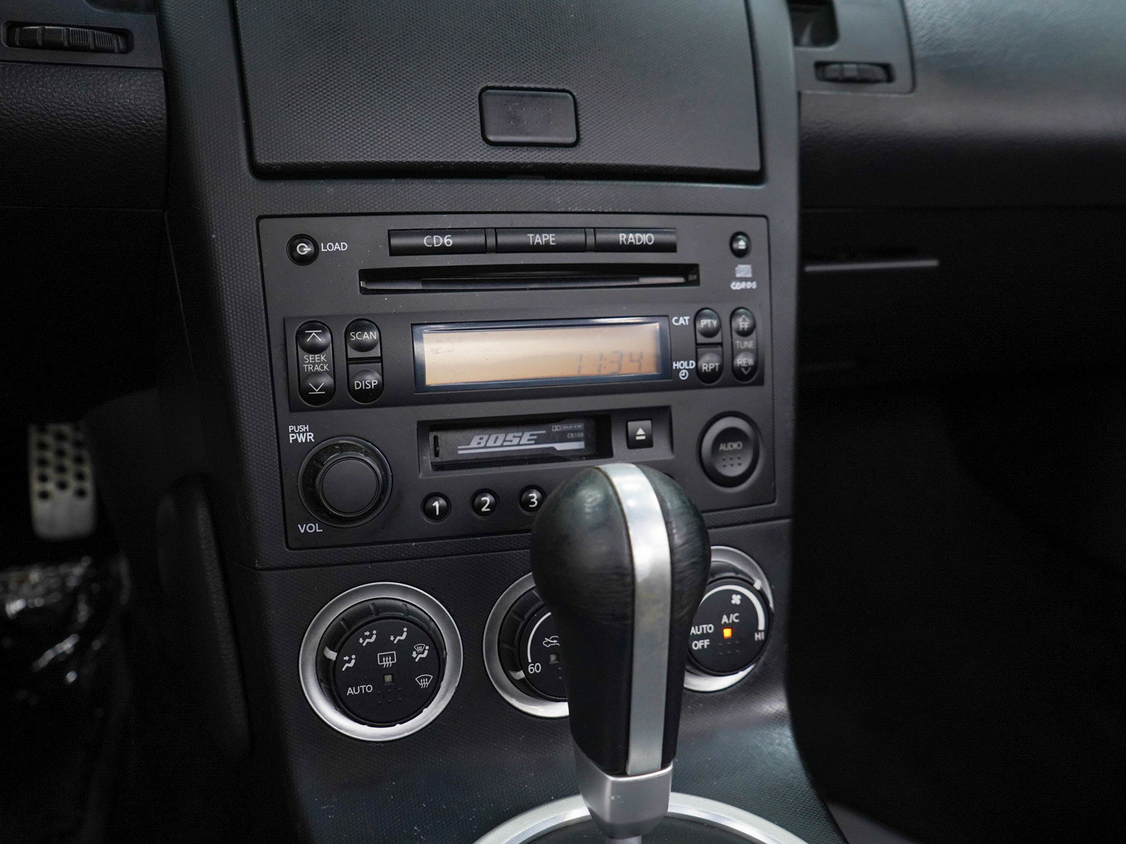 Used 2005 Nissan 350Z Touring RWD image 17