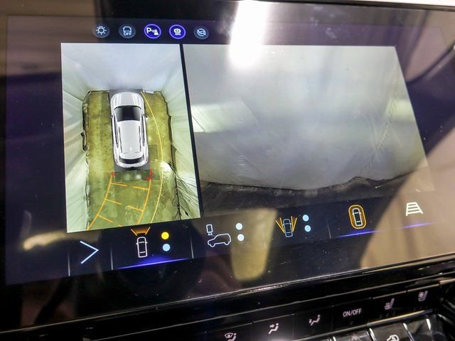 New 2027 Chevrolet Bolt RS w/ Technology Package FWD image 19