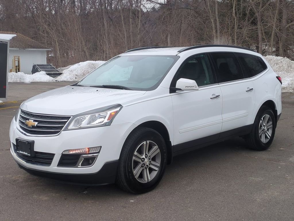 Used 2017 Chevrolet Traverse LT image 8