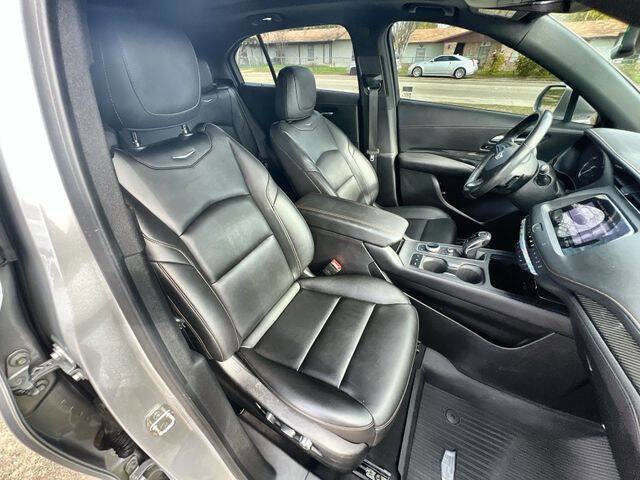 Used 2019 Cadillac XT4 Sport w/ Cold Weather Package image 27