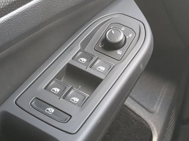 Used 2024 Volkswagen Golf R AWD/4WD image 27