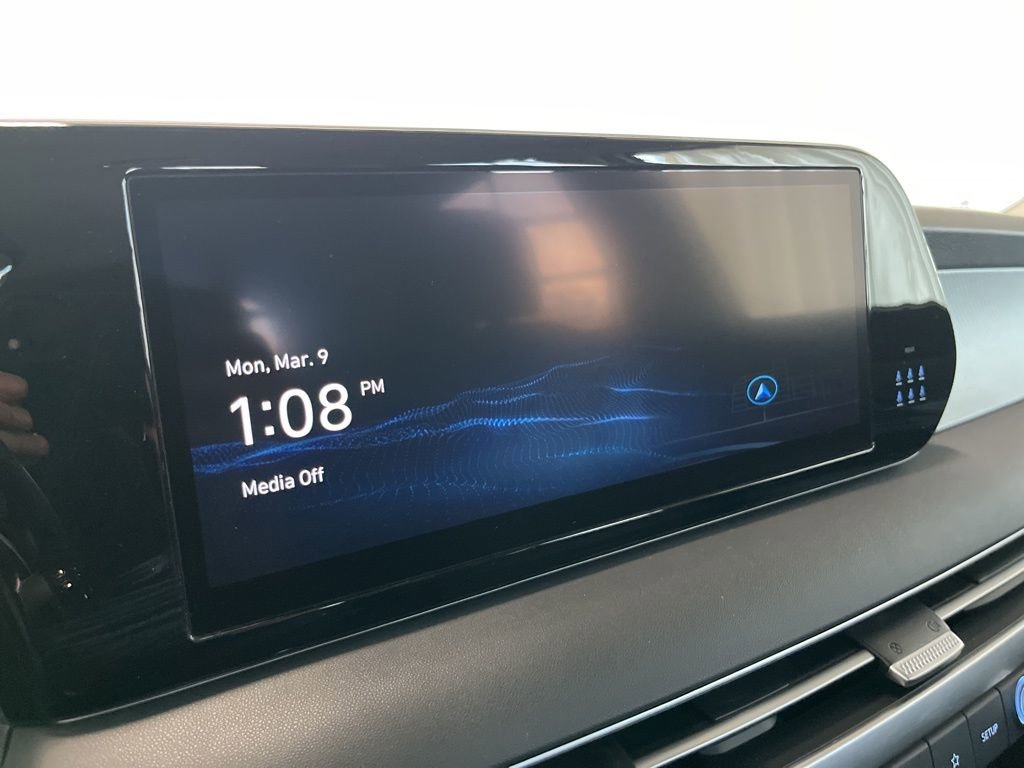 Used 2023 Hyundai Palisade SE w/ Cargo Package image 11