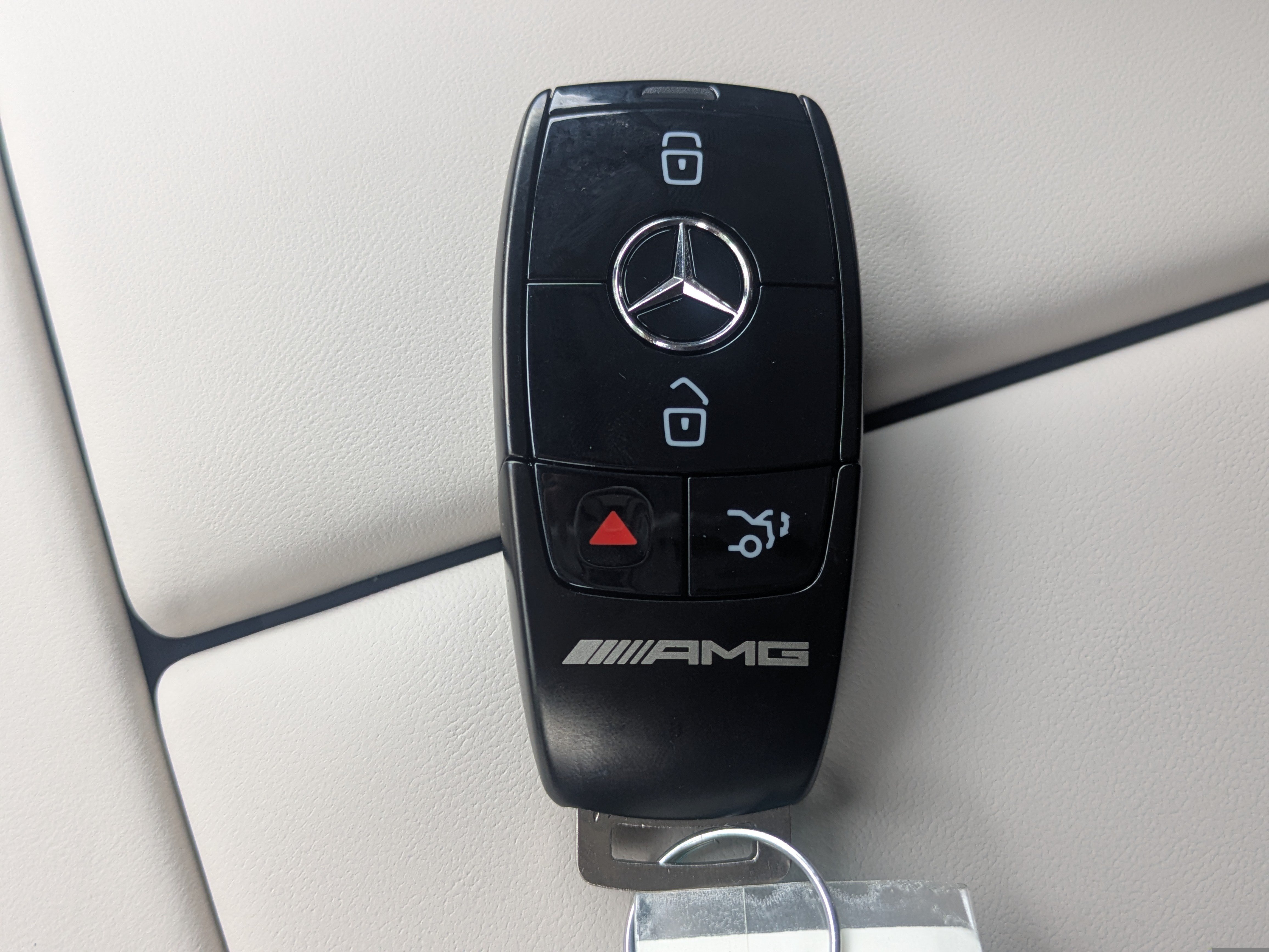 New 2026 Mercedes-Benz GLE 53 AMG 4MATIC Coupe image 29