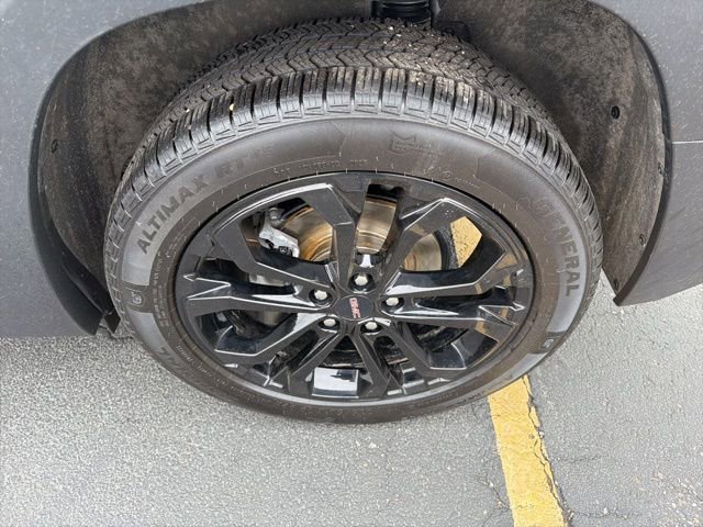 Certified 2022 GMC Terrain SLT w/ Elevation Edition image 9