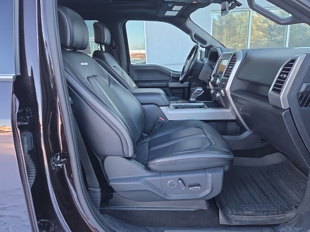Used 2020 Ford F150 Platinum w/ Equipment Group 701A Luxury AWD/4WD image 38