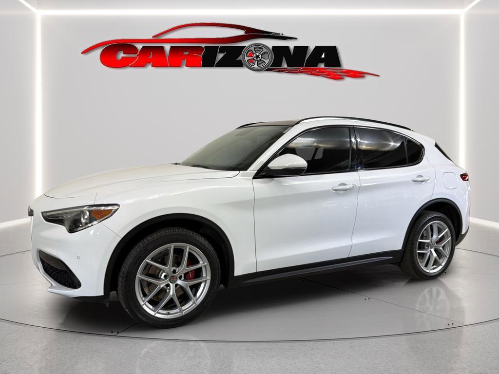 Used 2019 Alfa Romeo Stelvio Ti Sport w/ Quick Order Package 22S Sport AWD/4WD image 2
