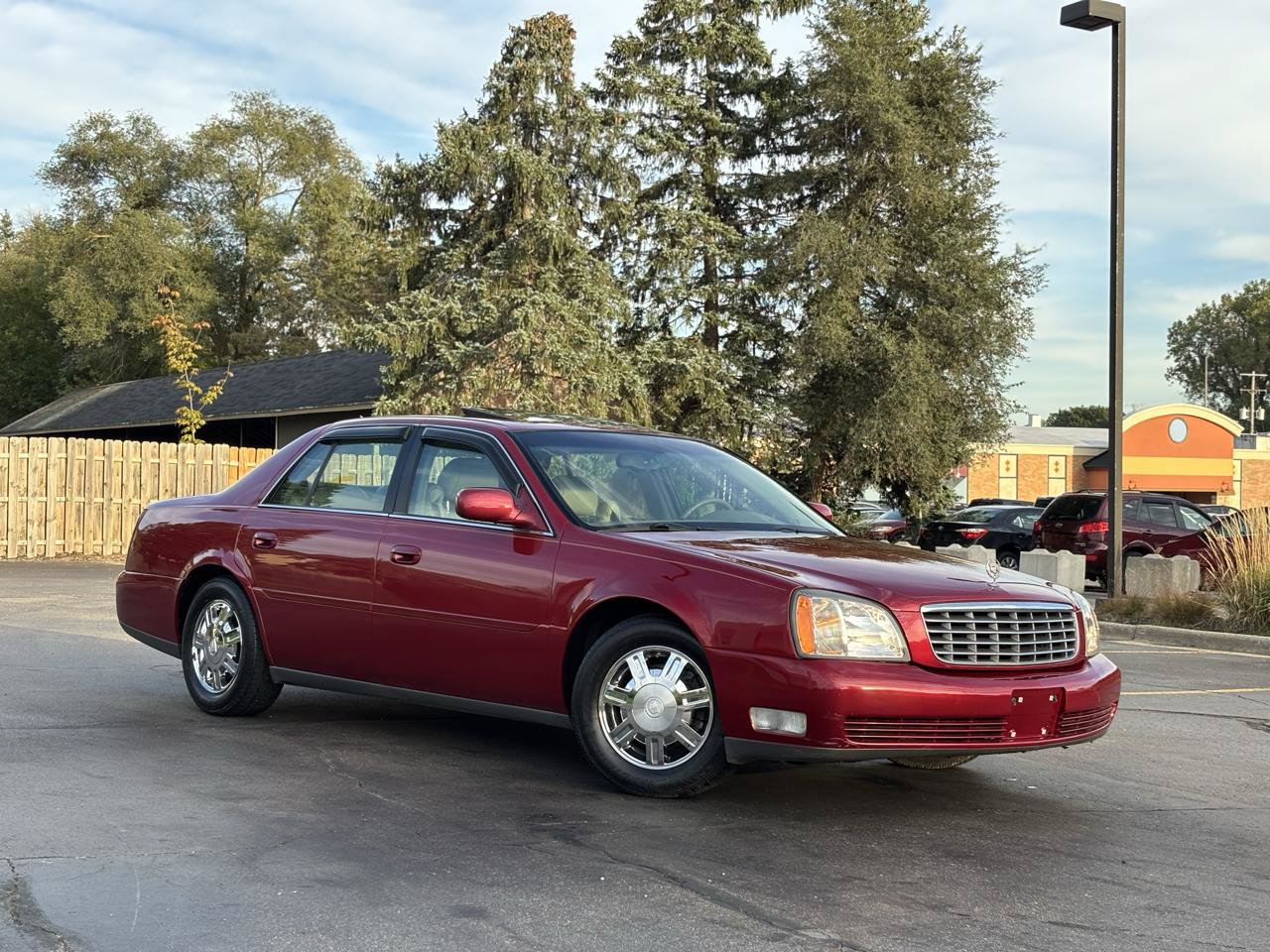 Used 2003 Cadillac De Ville w/ Comfort & Convenience Package FWD image 12